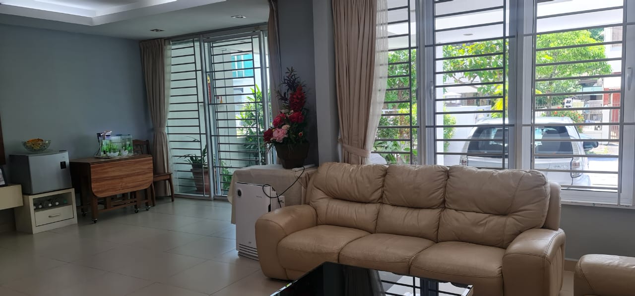 Gurney Landed House For Sale