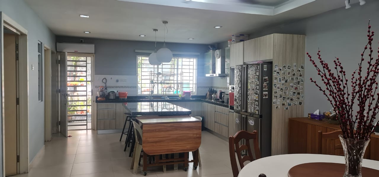 Gurney Landed House For Sale