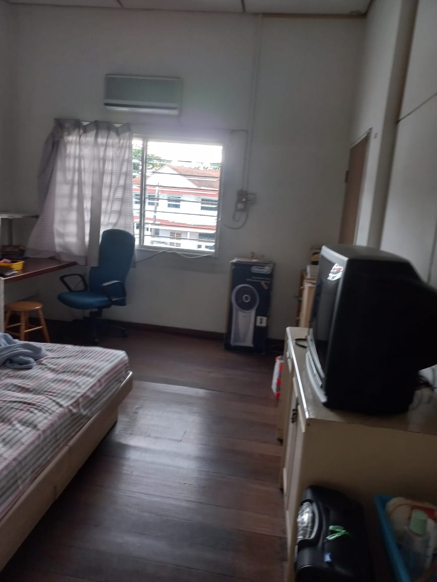 Taman Ayer Rajah Landed House For Sale