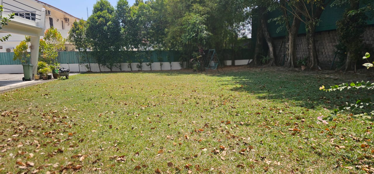 Tanjung Bungah Bungalow For Sale
