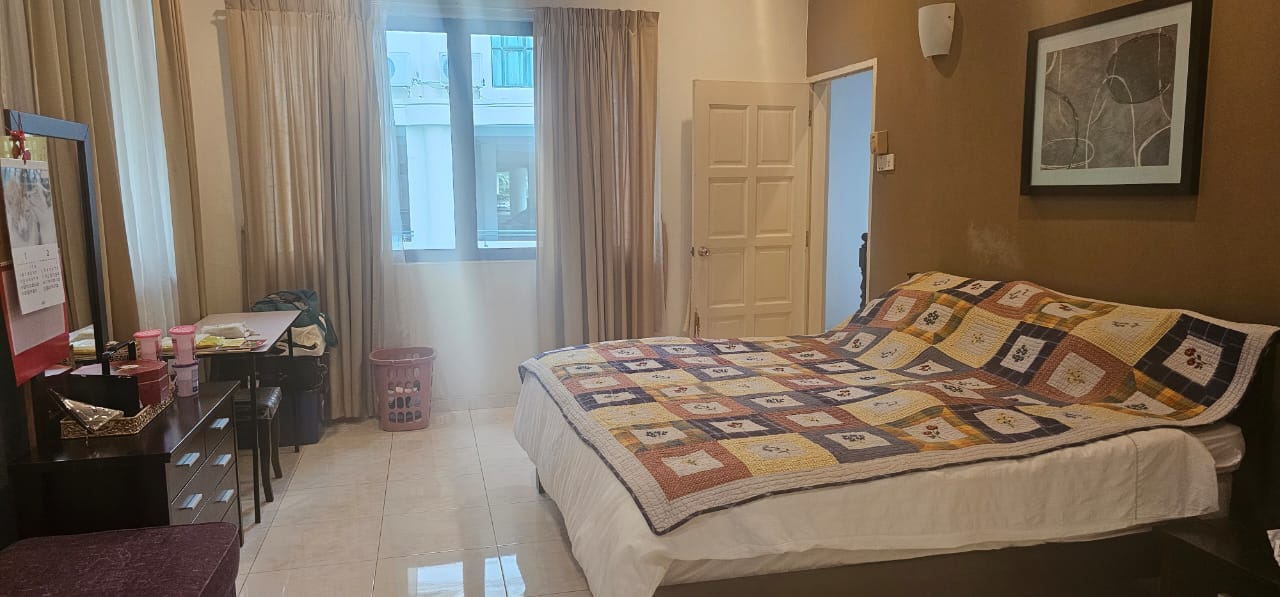 Tanjung Bungah Bungalow For Sale