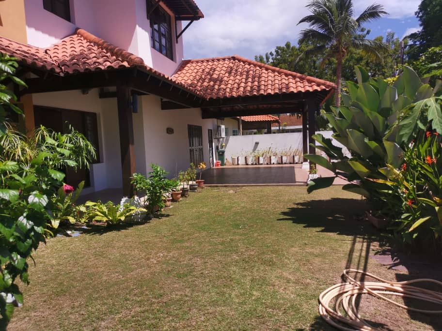 Tanjung Bungah Bungalow For Sale