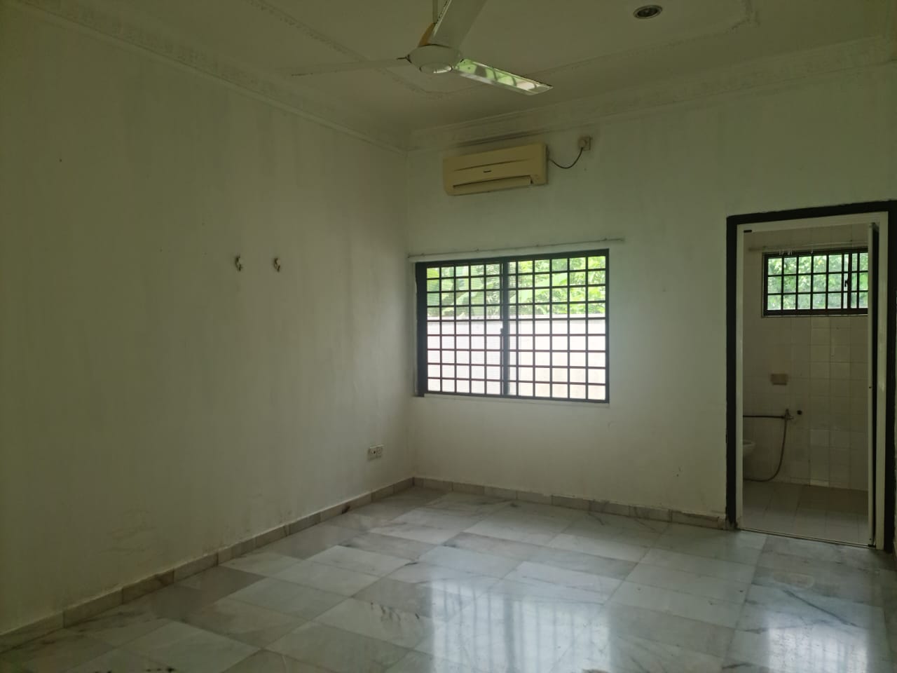 Tanjung Bungah Bungalow For Sale