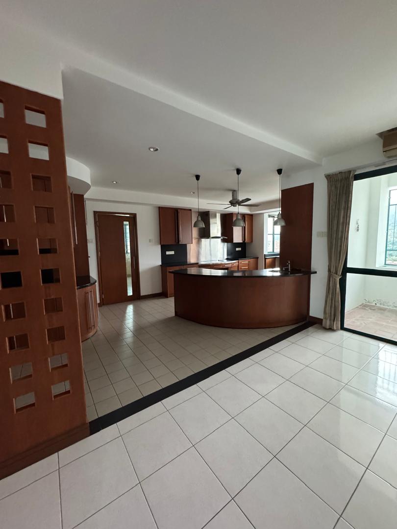 The Regency Condominium For Rent