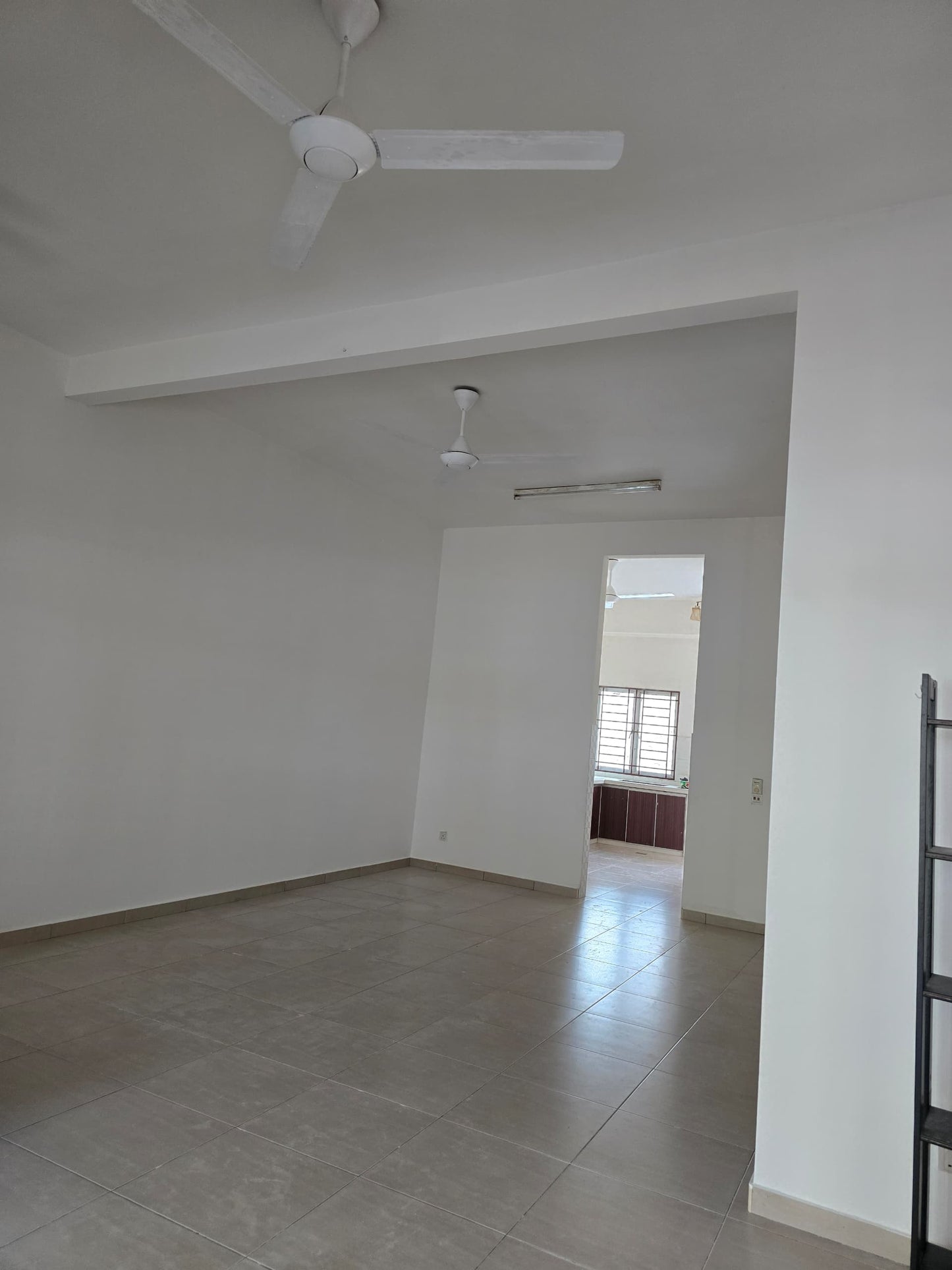 Setia Vista Landed House For Rent | 1400sqft | 4R4B | RM1.57psf