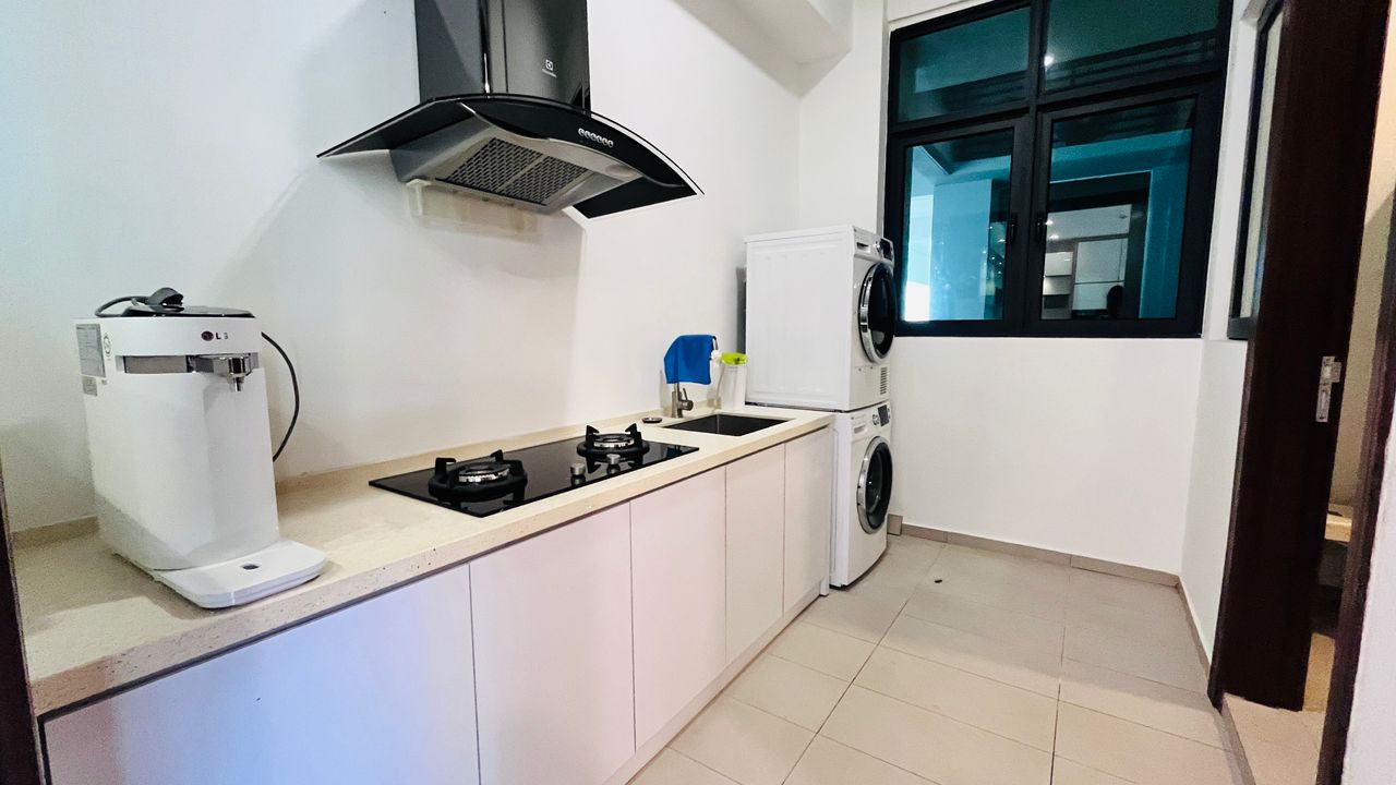 Alila2 Condominium For Rent