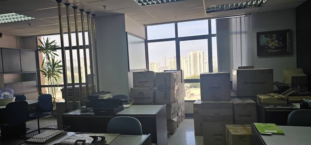 Midlands One Stop Office For Sale