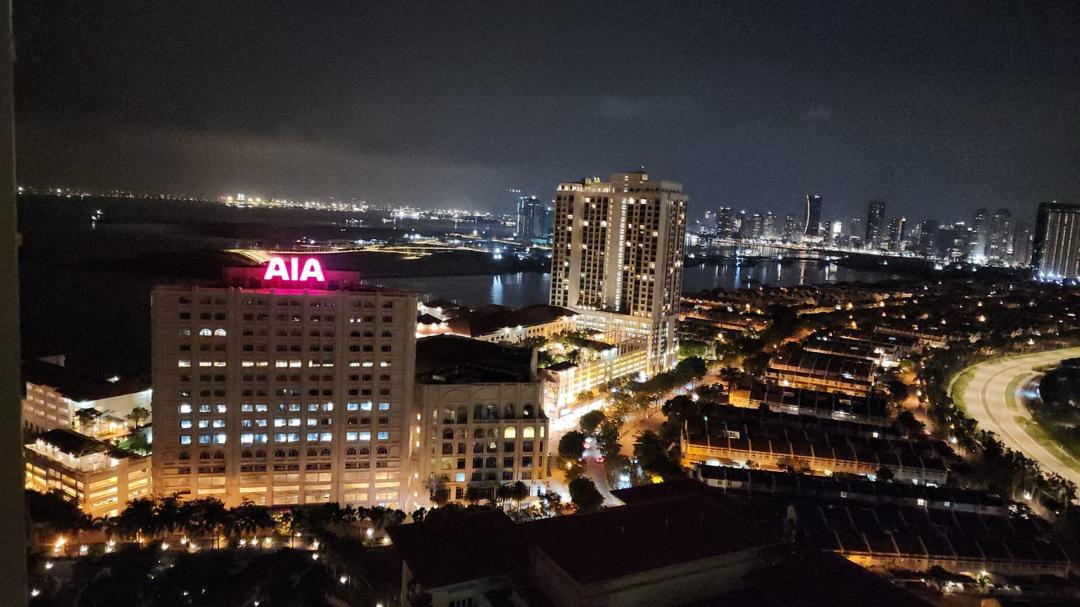 Quayside Condominium For Sale