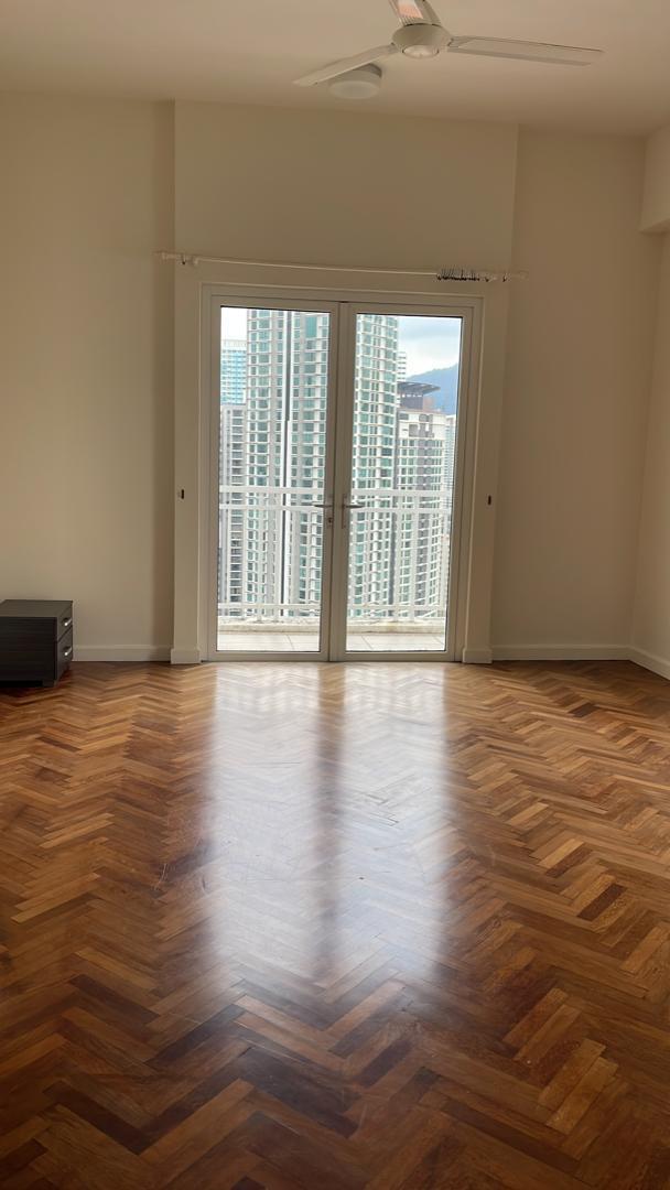 Quayside Condominium For Sale
