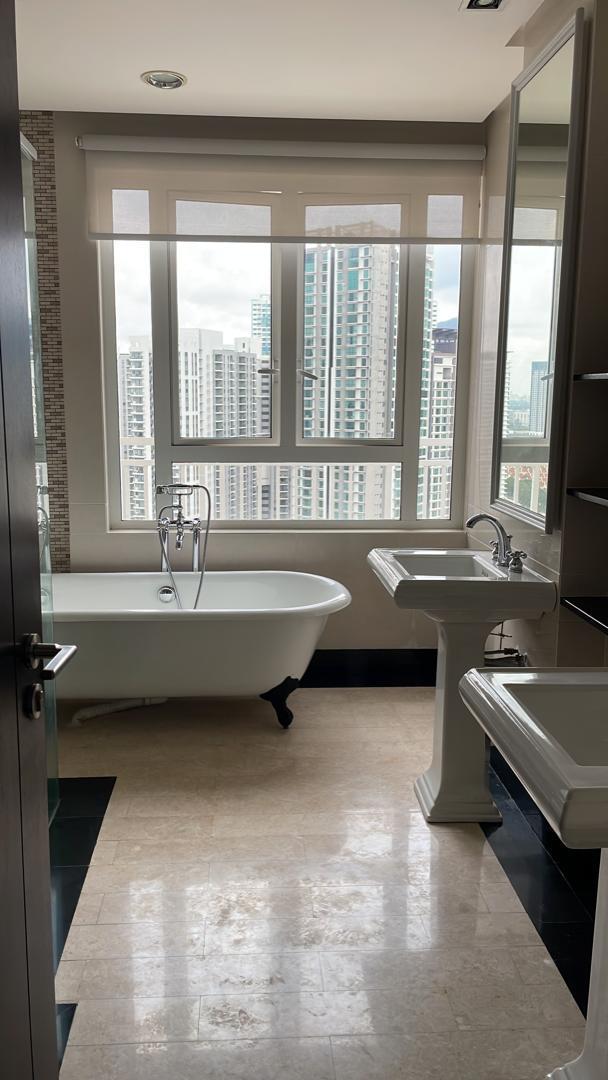 Quayside Condominium For Sale