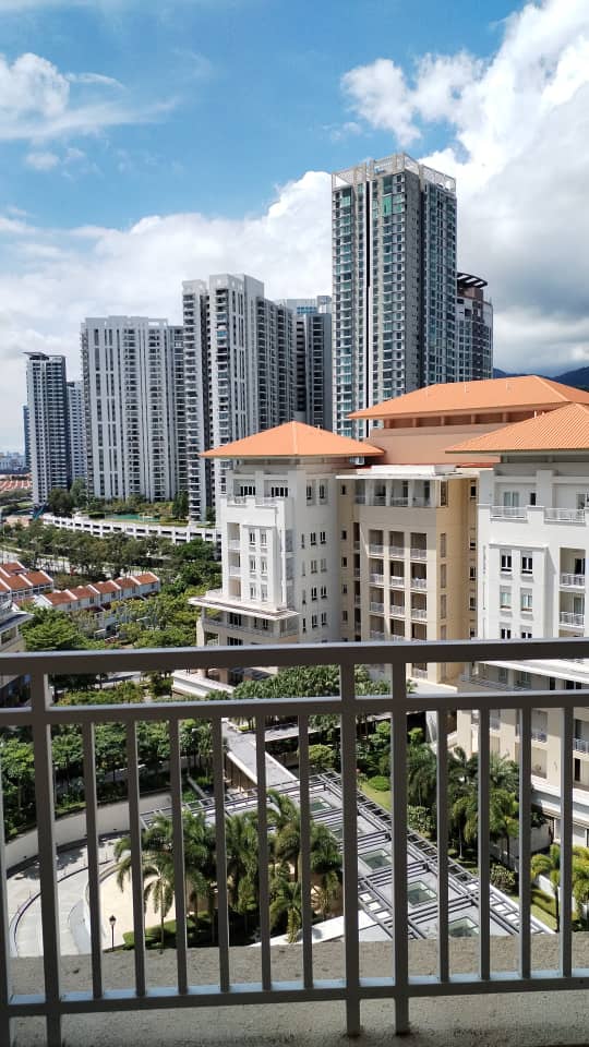 Quayside Condominium For Sale | 2146sqft | 2+1R3B | RM922.65psf
