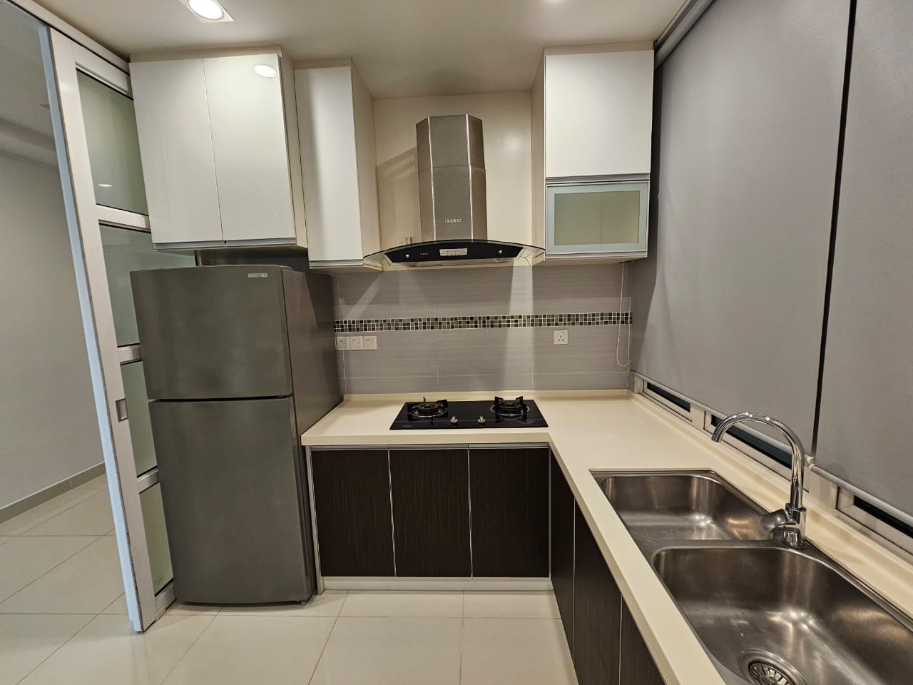 Gurney Paragon Condominium For Rent