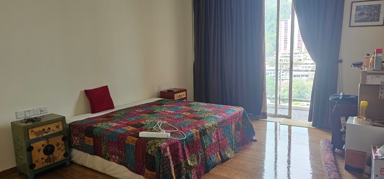 Skyhome Condominium For Sale