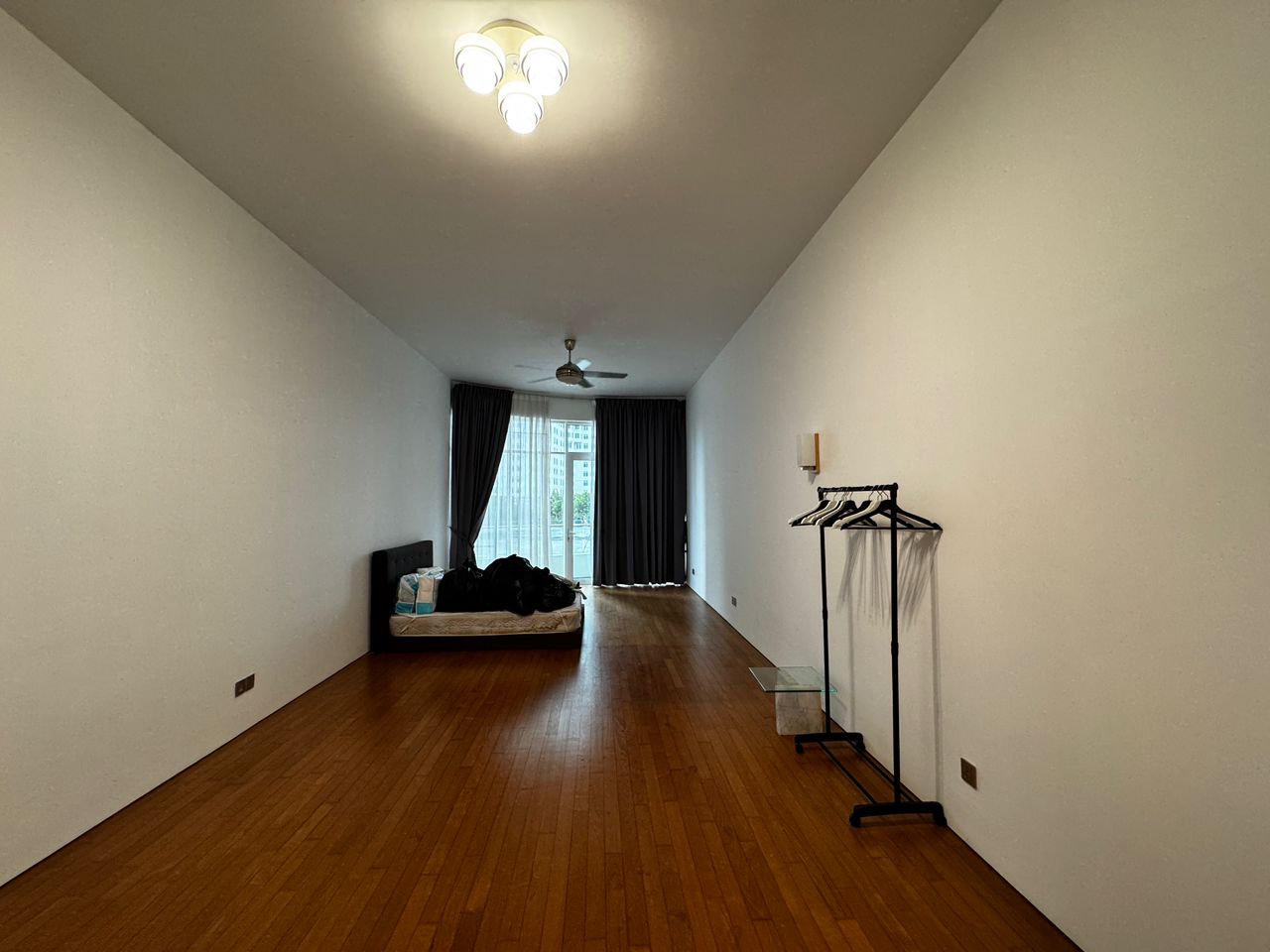 8 Gurney (The Shore Condominium) For Sale