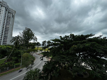 8 Gurney (The Shore Condominium) For Sale