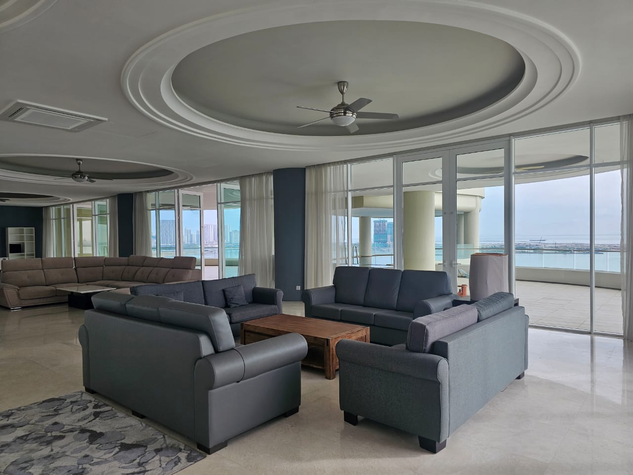 8 Gurney (The Shore Condominium) For Sale