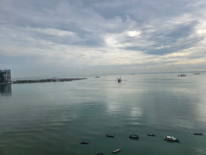 8 Gurney (The Shore Condominium) For Sale