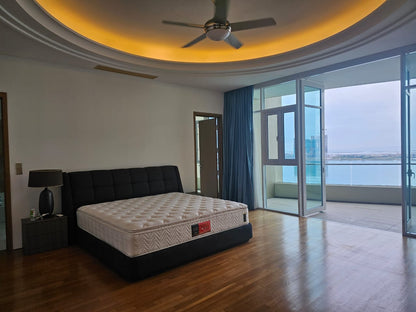 8 Gurney (The Shore Condominium) For Sale