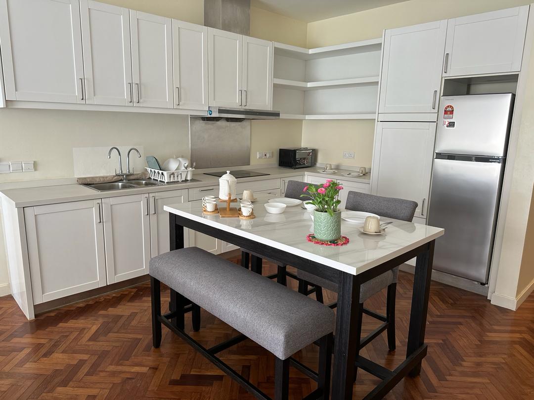 Quayside Condominium For Sale