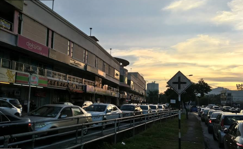 i-Avenue Office Lot For Rent