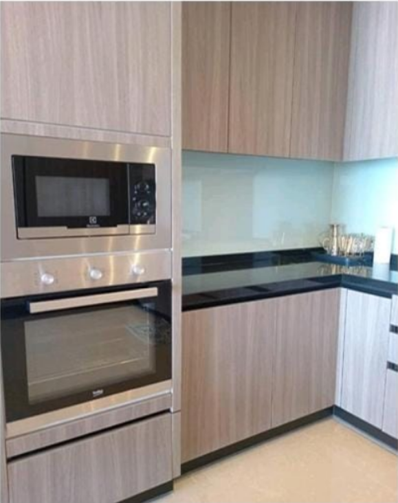 Straits Residences Condominium For Rent