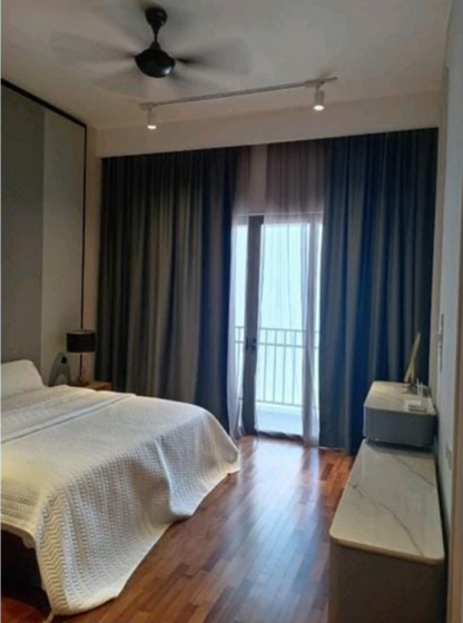 Straits Residences Condominium For Rent