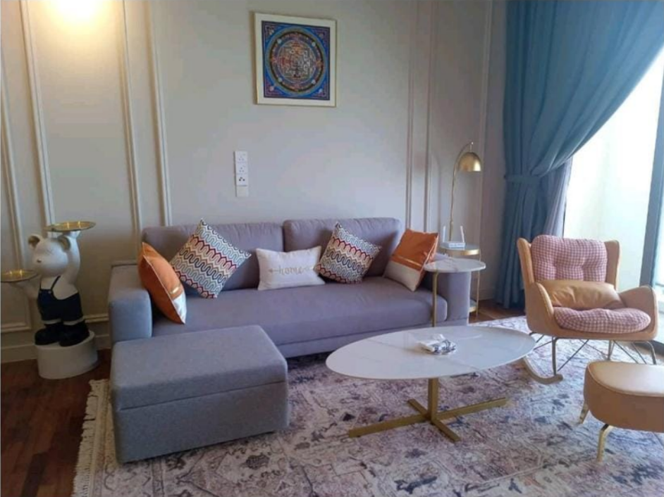 Straits Residences Condominium For Rent