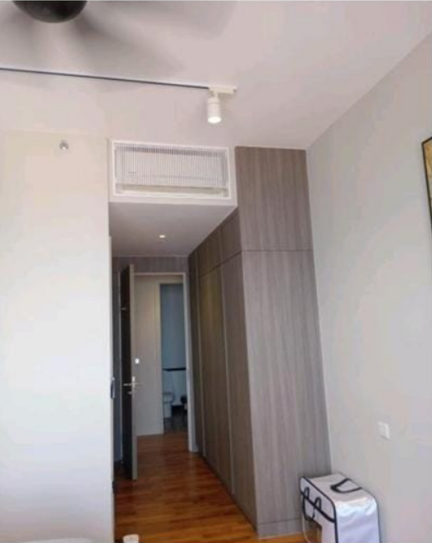 Straits Residences Condominium For Rent