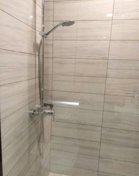 Straits Residences Condominium For Rent