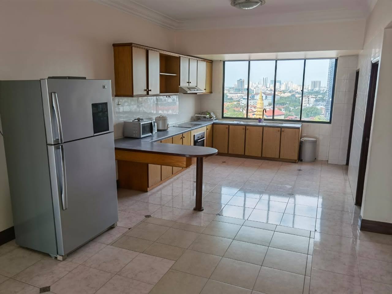 Silverton Condominium For Sale