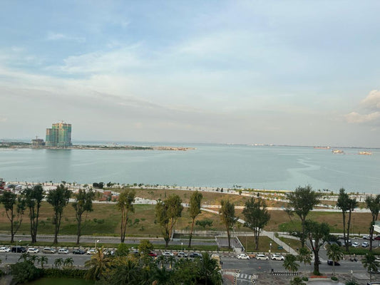 Gurney Beach Resort Condominium For Sale
