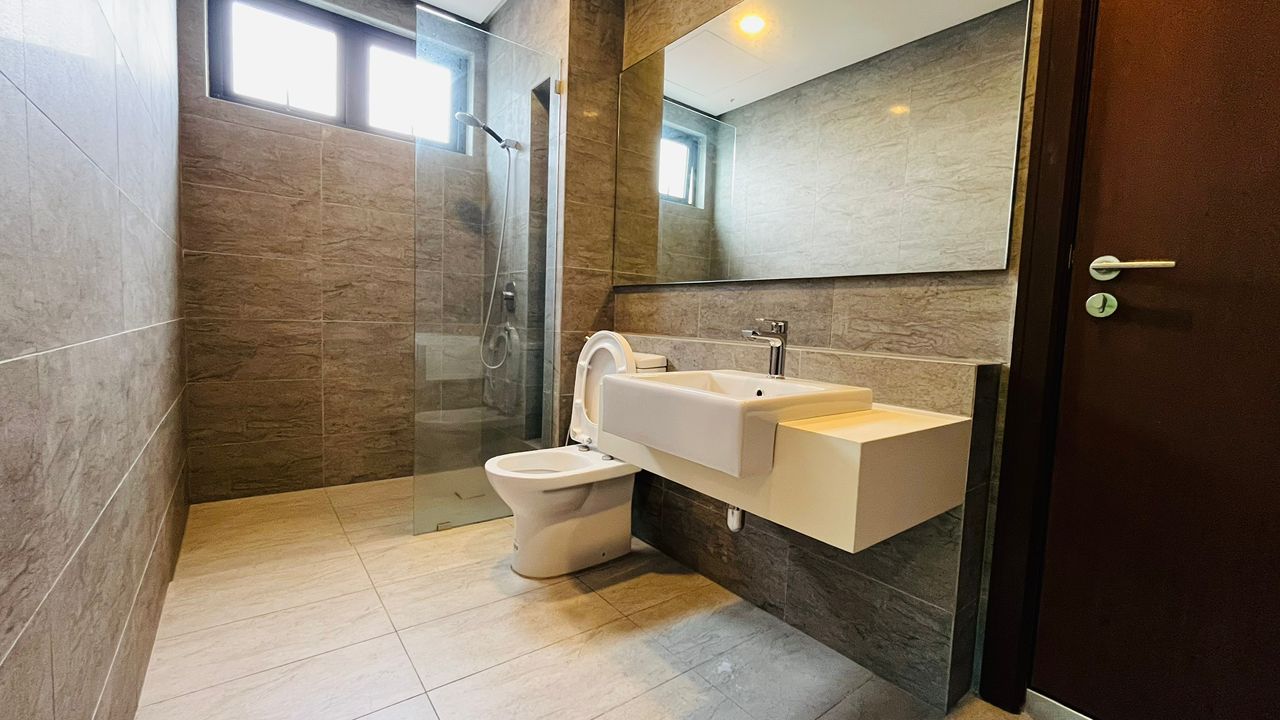 Alila2 Condominium For Rent