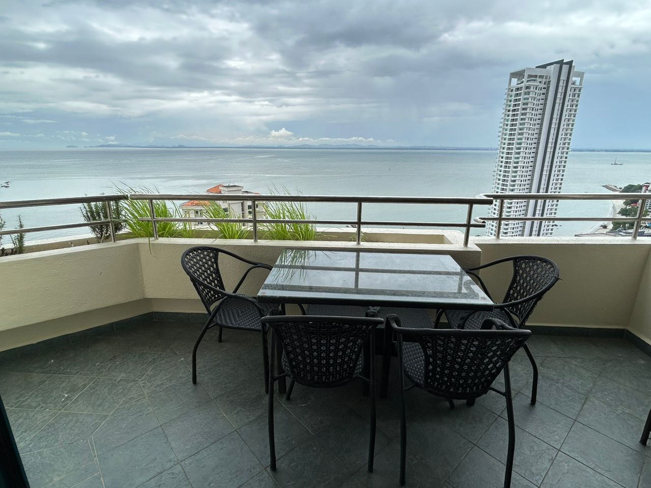 Diamond Villa Condominium For Sale