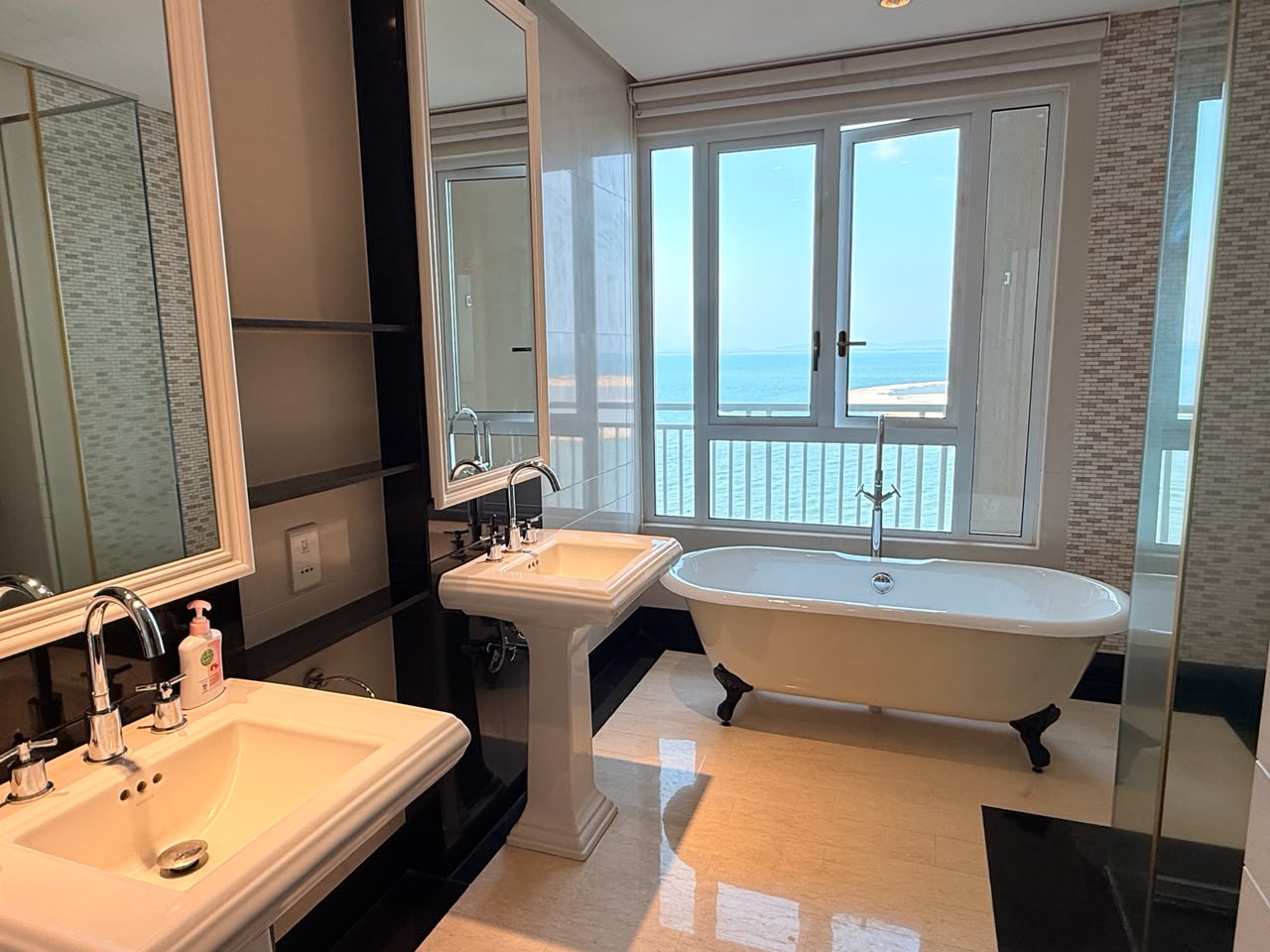 Andaman @ Quayside Condominium For Rent | 2827sqft | 3+1+1R3+1B | RM3.89psf