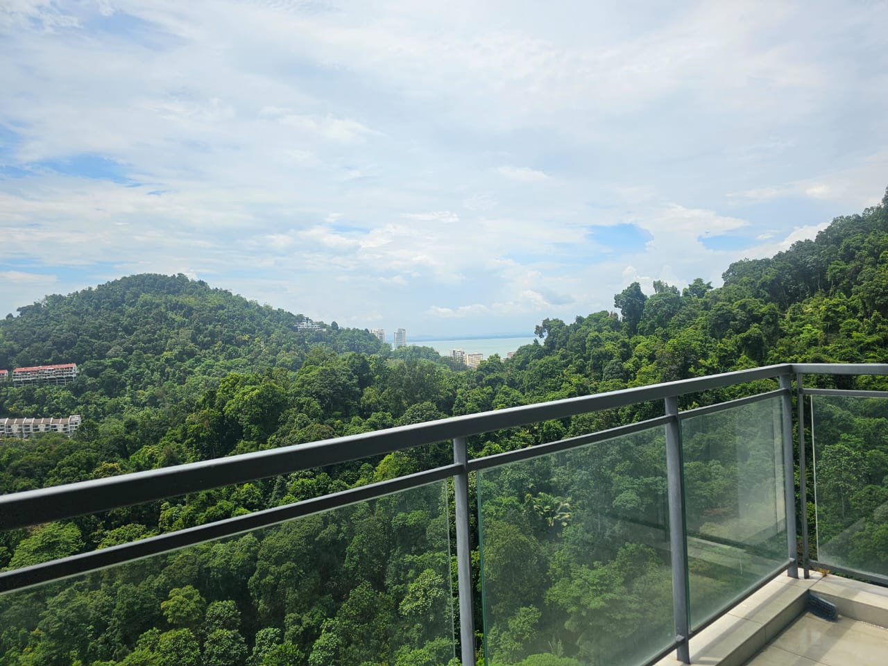 Alila2 Condominium For Sale | 2397sqft | 3+1R3+1B | RM876.10psf