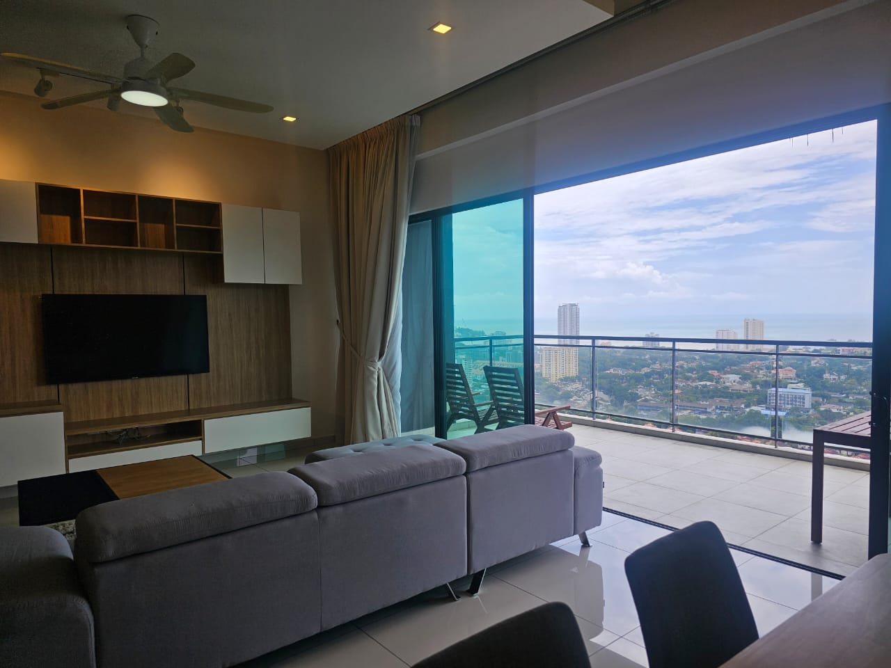 Alila2 Condominium For Sale | 2397sqft | 3+1R3+1B | RM876.10psf