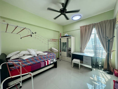 Baystar Condominium For Sale 