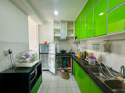 Baystar Condominium For Sale 