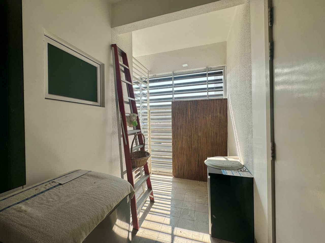 Baystar Condominium For Sale 