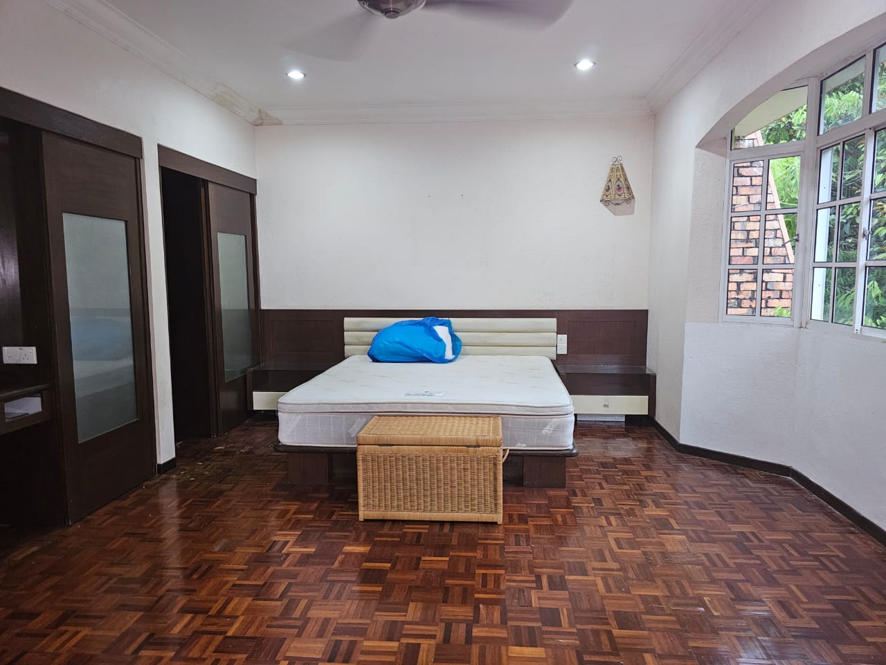 Minden Heights Landed House For Sale