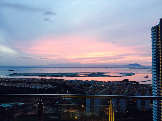 City Residence Condominium For Sale