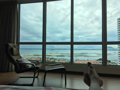 City Residence Condominium For Sale