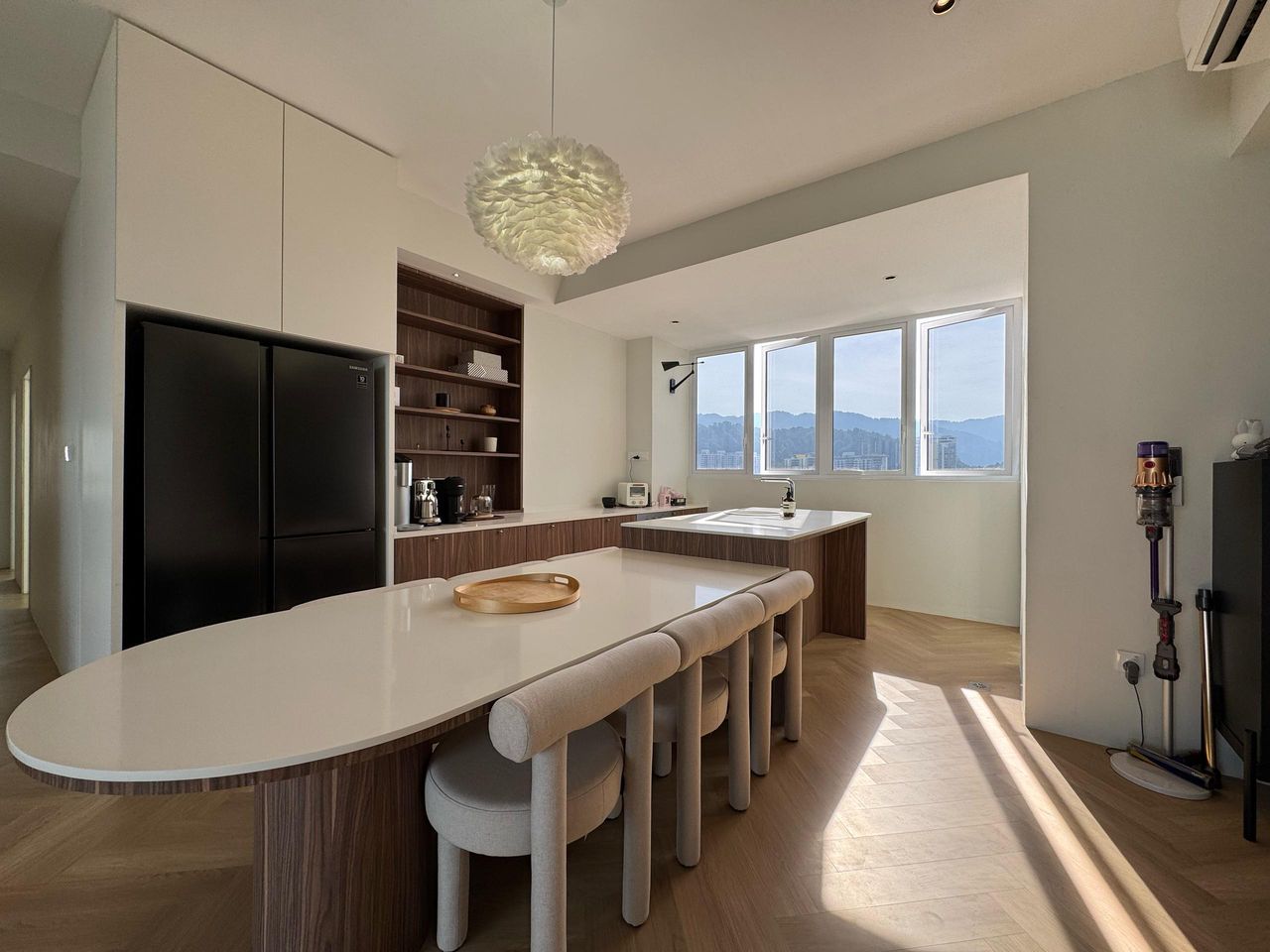 City Residence Condominium For Sale