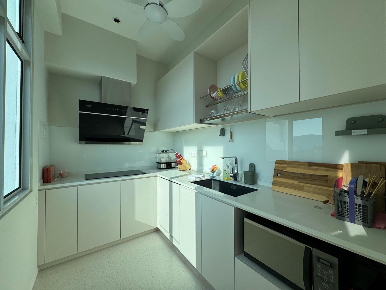 City Residence Condominium For Sale