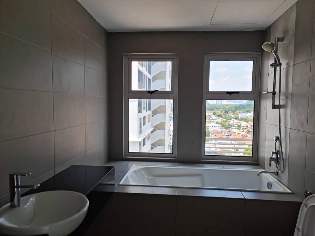 City Residence Condominium For Sale