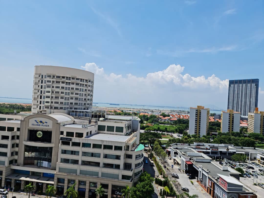 City Residence Condominium For Sale