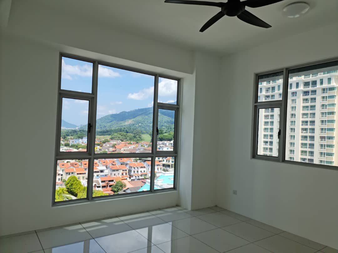 City Residence Condominium For Sale