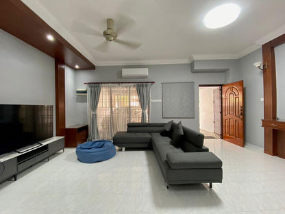 Tanjung Bungah Landed House For Sale