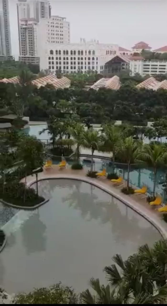 City Residence Condominium For Sale