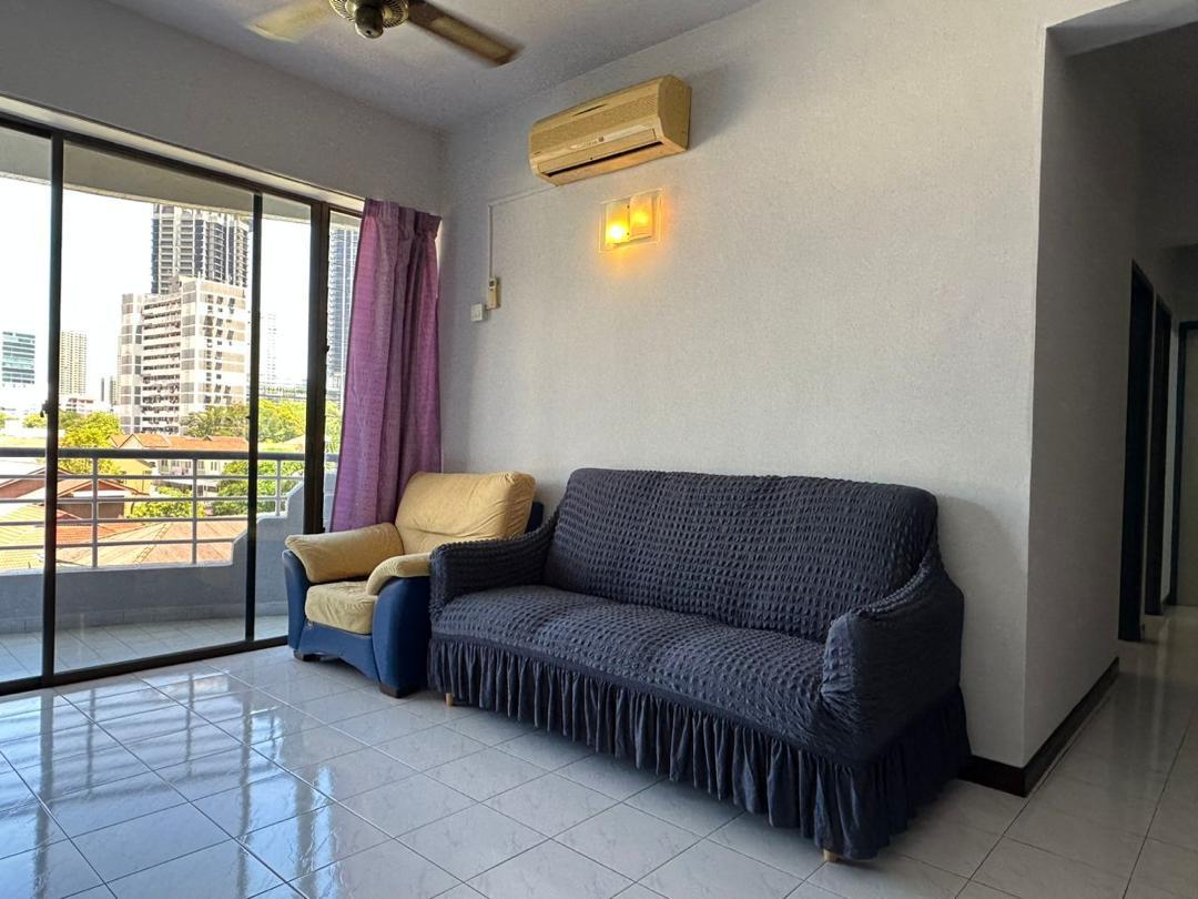 Edgecumbe House Condominium For Sale